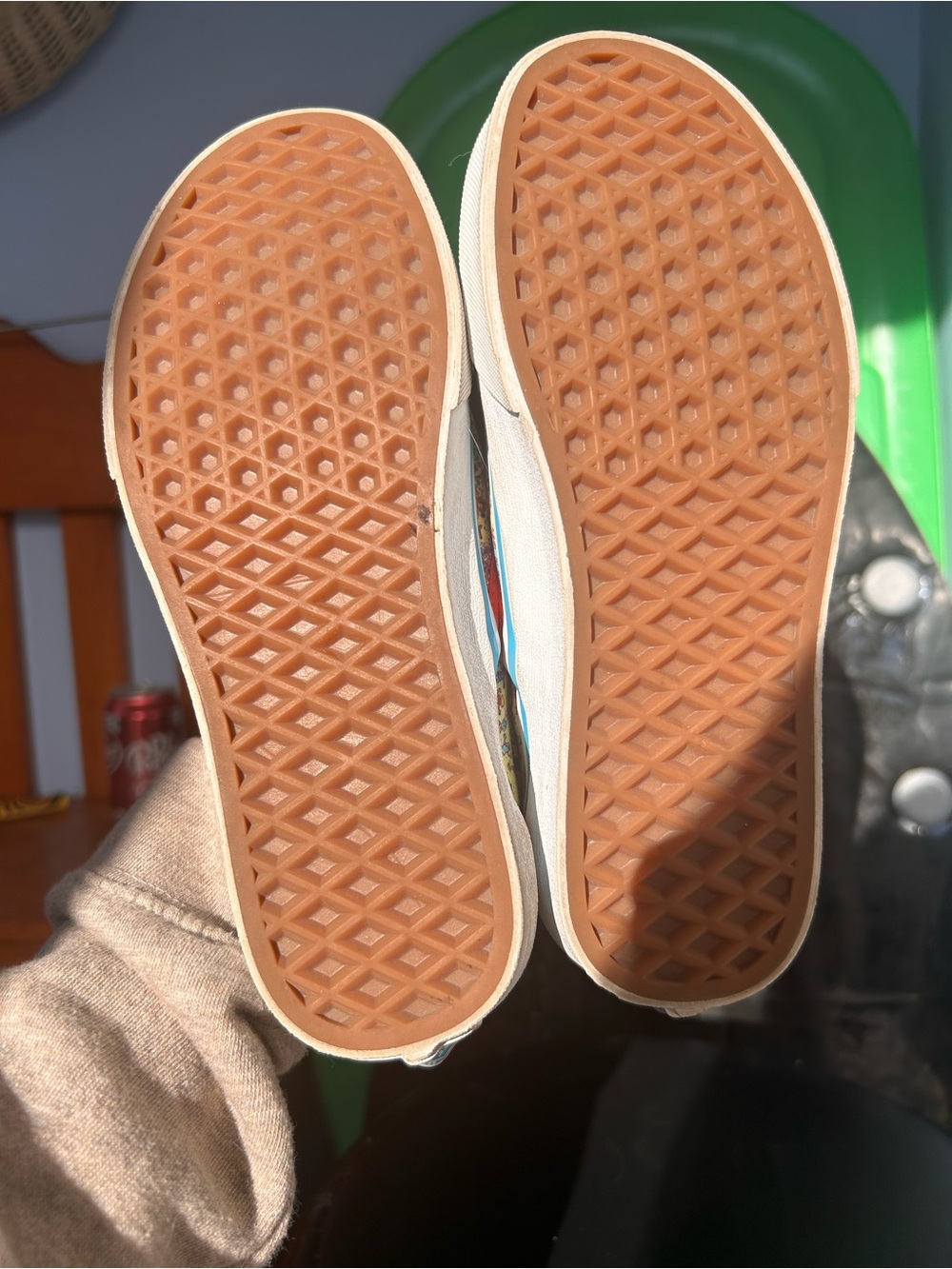 Vans x Where’s Waldo Beach Classic Slip On Sneakers Women’s 5.5 / Men’s 4 - Picture 4 of 5